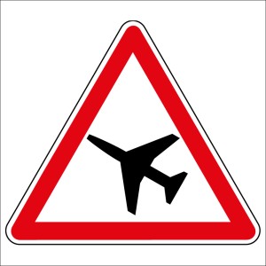 Panneau danger - Traversée d´une aire aérienne